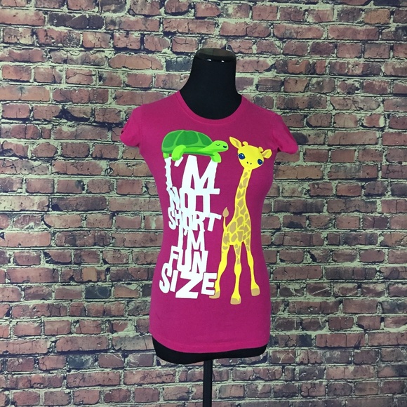 Dark Pink T-shirt - I'm Not Short I'm Fun Size - Picture 1 of 3